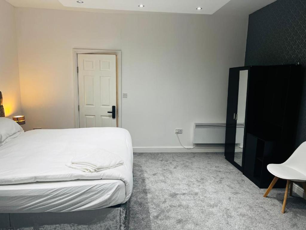 Oyo The Pleasant House Hotel Manchester Ngoại thất bức ảnh