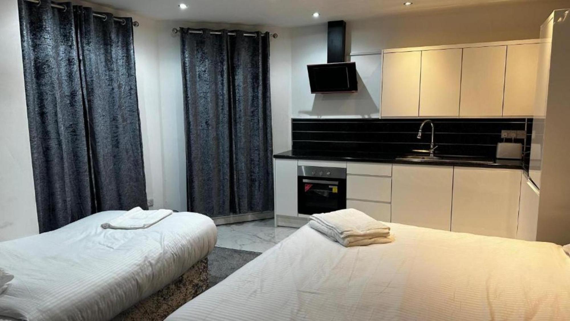 Oyo The Pleasant House Hotel Manchester Ngoại thất bức ảnh